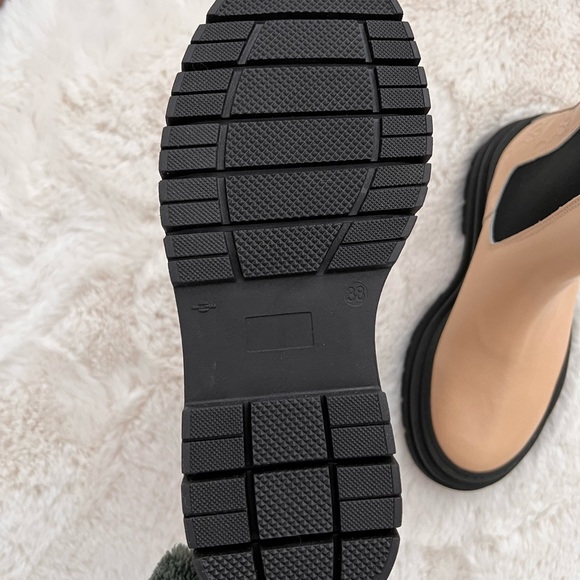 VALENTINO BY MARIO VALENTINO Rossella Stretch Bootie - Picture 4 of 6